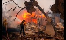 美國加州突發山火 當前加州山火控制率僅僅為0